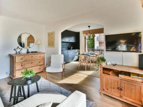 Les Gets Apartment | Confort aux Gets: T2 avec balcons, ski et parking - FR-1-685-83