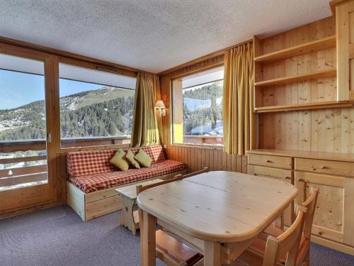 Meribel-Mottaret Apartment | Confortable 2 Pièces avec Balcon, Wi-Fi et Animaux admis - FR-1-182-7