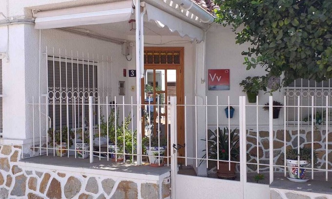 Santiago de la Ribera House | Confortable 3-Bed House, bungalow