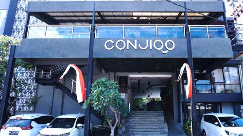 Dewi Sri Hotel | Conjioo Hotel Kuta Managed By MHM