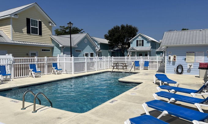 Myrtle Beach Cottage | Contemporary, 2-Bedroom Cottage, 2 Blocks to Beach, Pool Front, Free WIFI