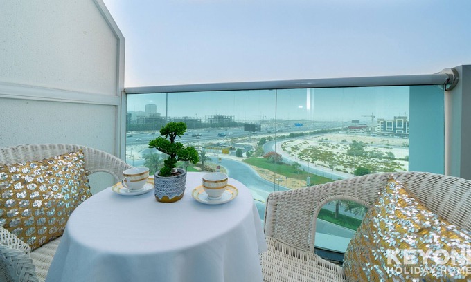 Jumeirah Village Triangle Apartment | Contemporary & Tranquil Studio in JVT