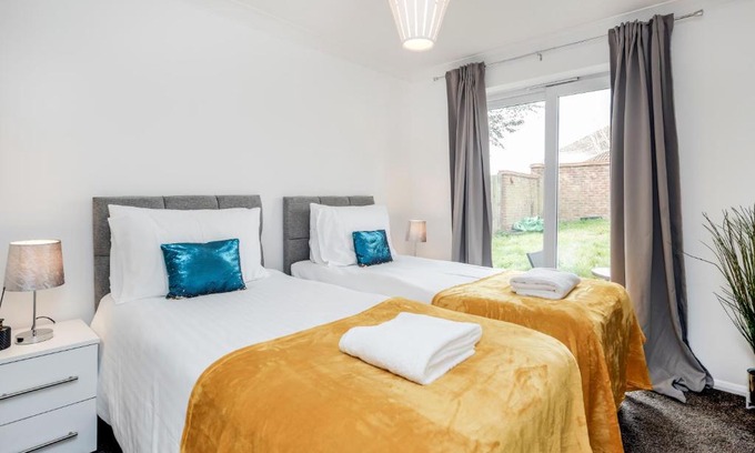 Grays Apartment | *CONTRACTOR*PROFESSIONAL*HAVEN