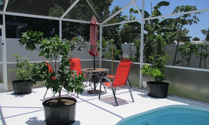 Chatham Park House | Convenient Family Vacation Home with Private Pool: 15 min. from Disney World