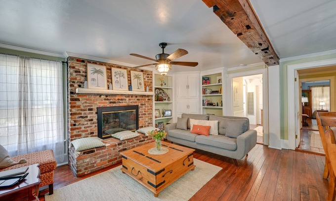 New Bern Apartment | Convenient New Bern Apt with Patio Access!