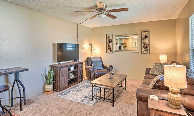 Odessa Condo | Convenient Odessa Retreat ~ 7 Mi to Downtown!