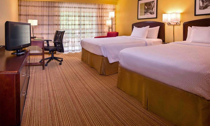 Durham Hotel | Convenient Stay, Superb Location! 4 Family-friendly Units, Free Parking, Pool