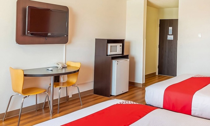Shelby Hotel | Convenient Stay, Superb Location! 3 Convenient Units, Free Parking