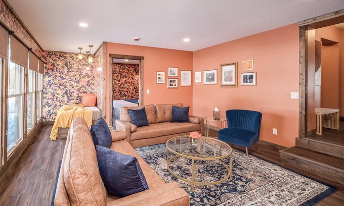 Prescott Condo | Cook & Stay | Full Kitchen + Free Parking