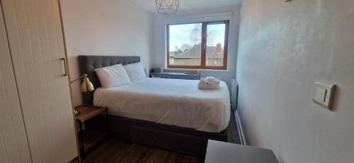 Ringsend Apartment | Cool n Comfy 2BD in Irishtown D4 Beside Aviva