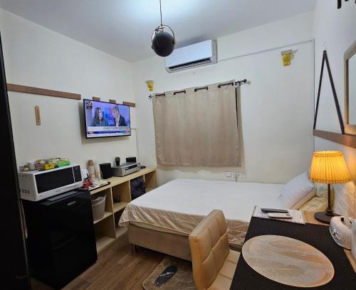 Ramat Gan Apartment | Cool place - חדרים דלוקס - ליד בי"ח "שיבא"-"בלינסון"-"בר אילן"-"מכללת ר"ג" - חניית רכבים חינם זמינה 24-7 -חשבונית מס
