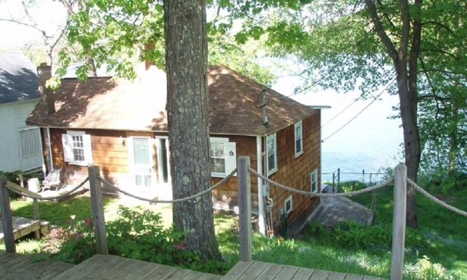 Oneonta Cottage | COOPERSTOWN DREAMS PARK/ALL STAR VILLAGE RENTAL ON LAKE