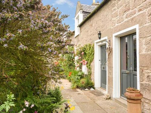 Nairn House | Coorie Doon