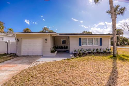 Atlantic Shores House | Coram's Corner