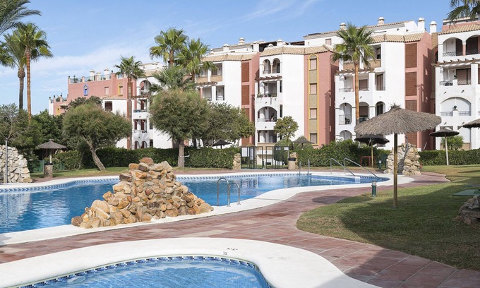 Atlanterra House | CORAZON DE TARIFA - Modern apartment with shared swimming pool