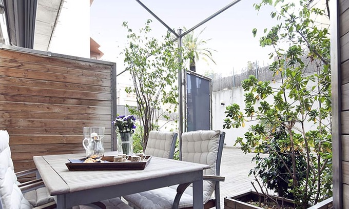 El Putget i Farro Apartment | Corporate Apartment in Barcelona with Terrace