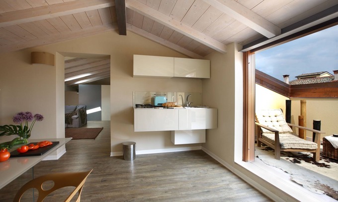 Old Town House | Corte San Luca Apartments