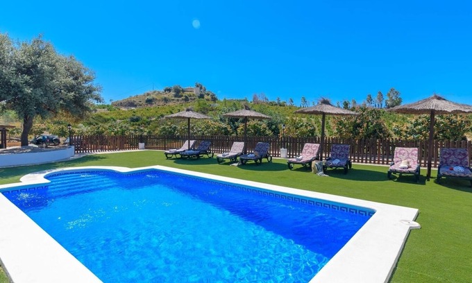 Rio Velez Villa | Cortijo Carmen de Vélez Vélez-Málaga by Ruralidays