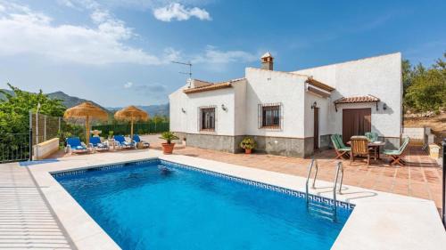 Periana House | Cortijo Sylvestris Periana by Ruralidays
