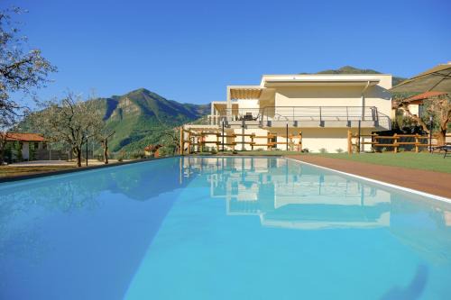 Zorzino Apartment | Costa Blu - Pool and Terrace with Lake View