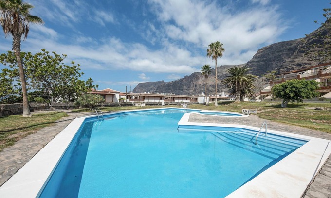 Los Gigantes Apartment | Cosy Apartment “Acantilados” close to the Sea with Sea View