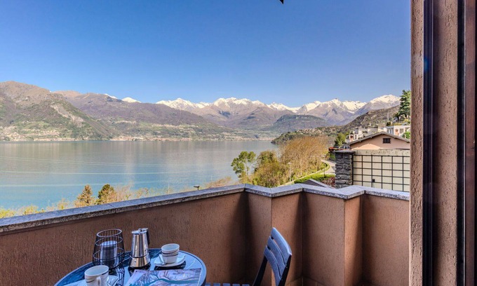 Dorio Apartment | Cosy apartment for 4 guests with WIFI, TV, balcony and panoramic view