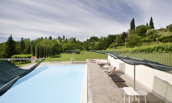 Cicogna Apartment | Cosy apartment for 5 guests with pool, WIFI, pets allowed and panoramic view