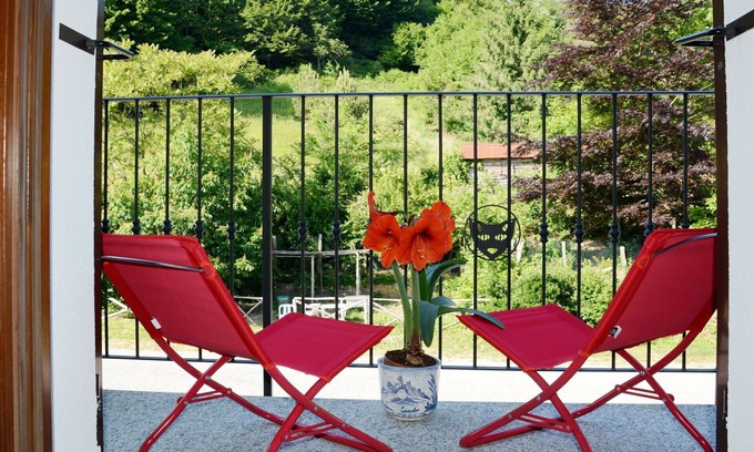 Savona Apartment | Cosy apartment for 5 guests with WIFI, TV, patio, pets allowed and panoramic view