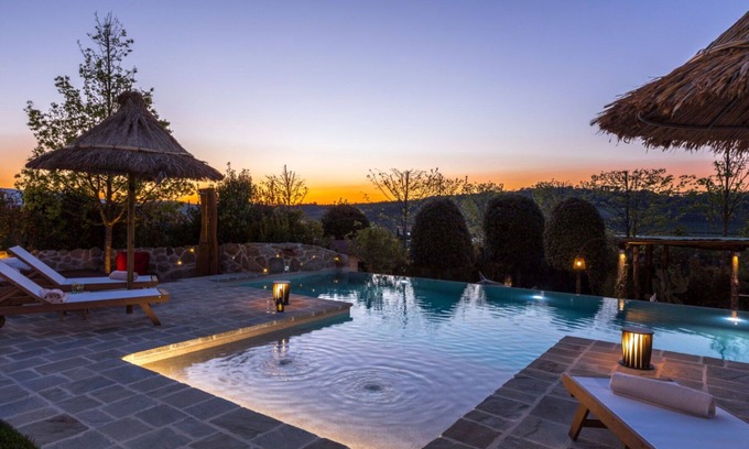 Po' Bandino Villa | Cosy apartment in villa for 5 people with A/C, pool, WIFI, hot tub, TV, veranda and panoramic view