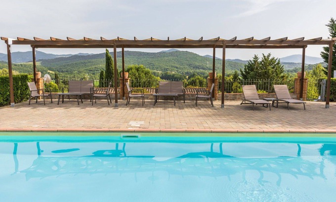 Montecatini Val di Cecina House | Cosy apartment in villa with A/C, pool, WIFI, TV, terrace, pets allowed, panoramic view, parking