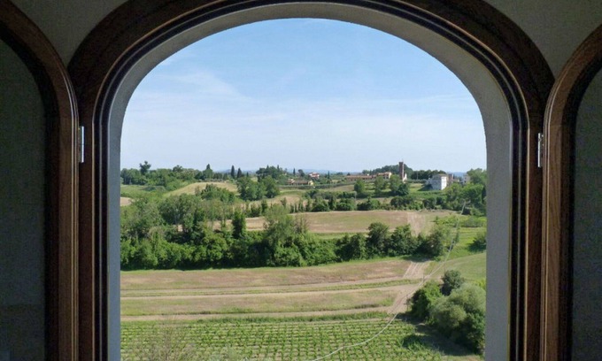 Fucecchio Villa | Cosy apartment in villa for 4 guests with pool, A/C, WIFI and pets allowed