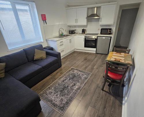 Londonderry Apartment | Cosy City Apartment