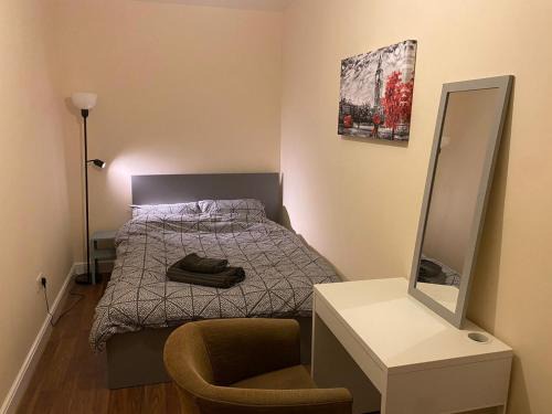 Ealing House | Cosy Ealing Homestay