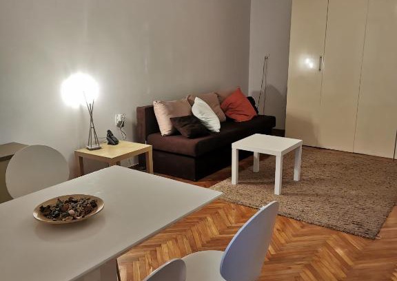 Dorcol Apartment | Cosy Garden apartment, center