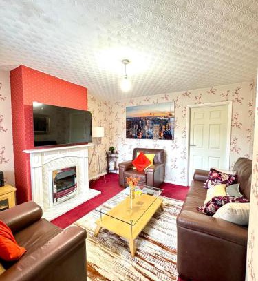Luton House | Cosy Inn near Luton Station, Mall and Luton Airport 10 Min