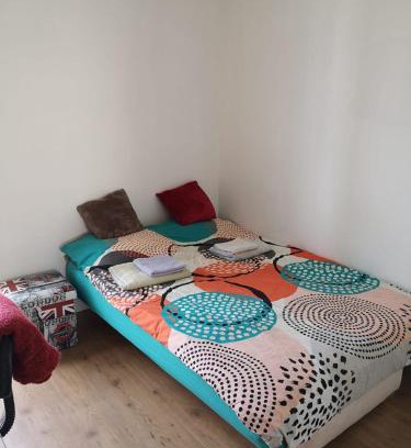 Avon House | Cosy room in Avon