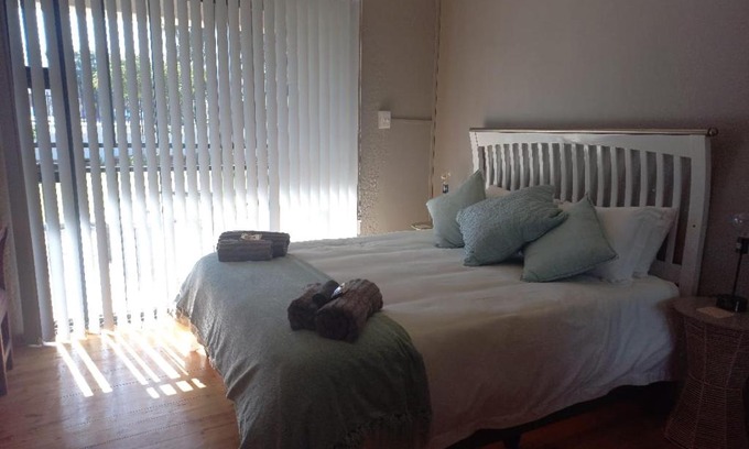 Worcester House | Cosy Rooms