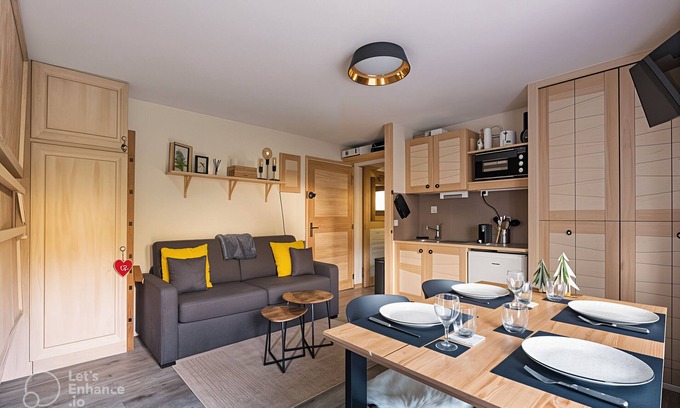 Combloux Apartment | Cosy studio, ideal for relaxing, hiking, mountain biking and skiing