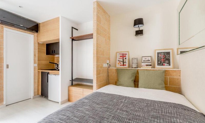 Levallois-Perret Apartment | COSY STUDIO LEVALLOIS SO OUEST v24
