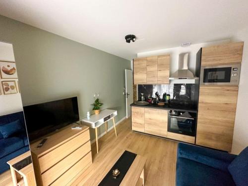 Saint-Cyprien Apartment | Cosy Studio Toulouse centre