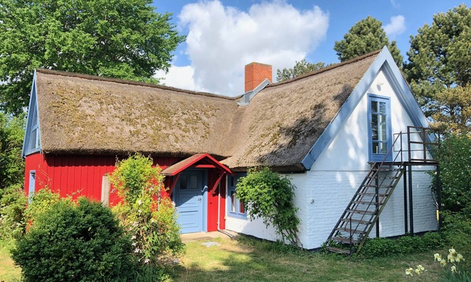 Bresewitz House | Cosy thatched house near Zingst, unobstructed view of Bodden and Sunset
