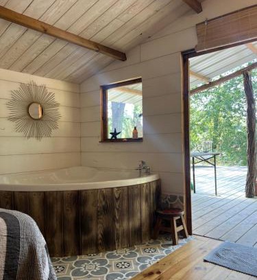 Mimizan Other | Cosy tinny house avec beignoire in the forest et toilette seche