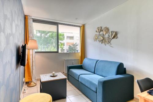 Zola - Pressense Apartment | Cosy well-located apartment in Gratte-Ciel
