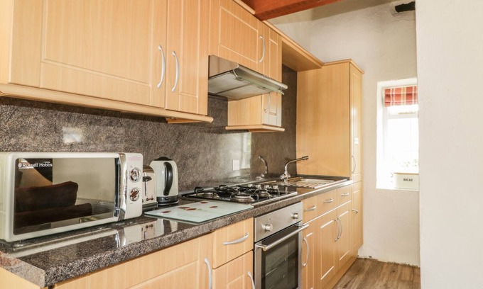 Braithwaite Cottage | COTTAGE 1, pet friendly, character holiday cottage in Braithwaite
