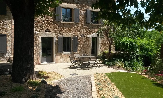 Anduze House | Cottage 6-8 people "Chez Paul and Jeanne"