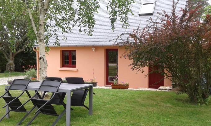 Treguennec Cottage | Cottage between land and sea