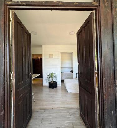 Benalmadena Apartment | Cottage burned wood