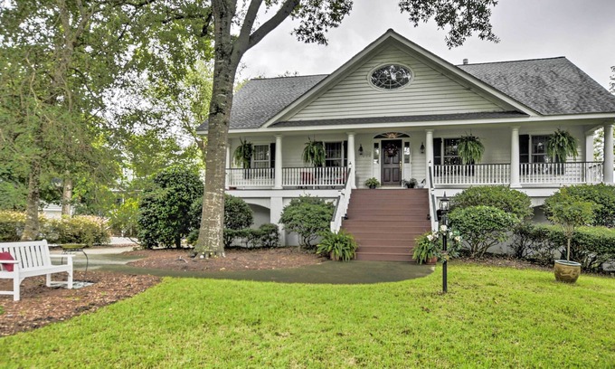 St. James Cottage | Cottage Garden Home w/ Screened Patio & Yard!