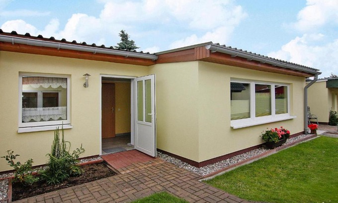 Karlshagen House | Cottage, Karl Hagen