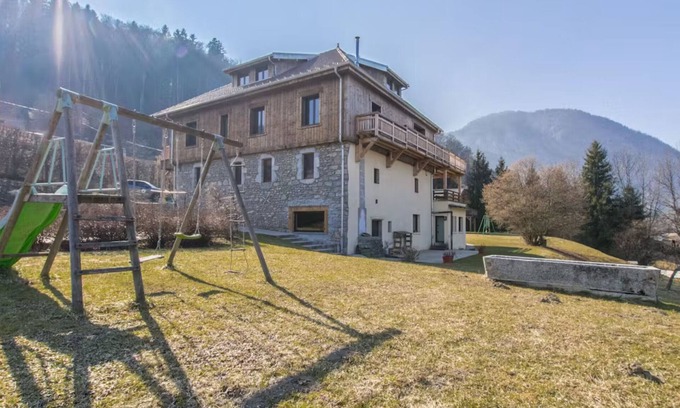 Chatillon-sur-Cluses Cottage | Cottage 'Leyetaz' with Lake View, Private Terrace and Wi-Fi